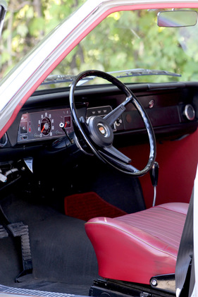 Ford 17M 1700S Turnier (1967) - Alles an seinem Platze