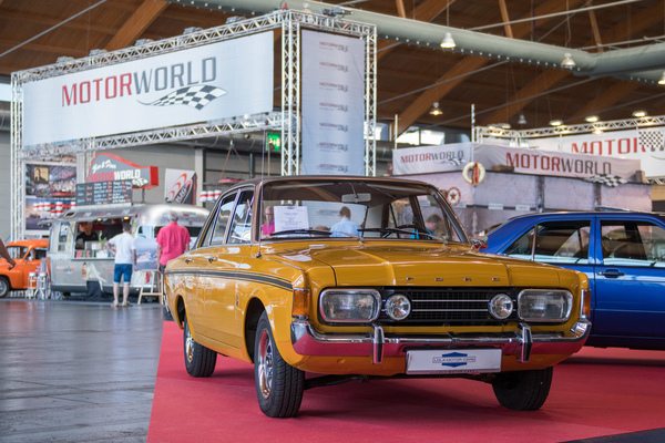 Ford 17M RS 2000S V6 - angeboten für EUR 21'900 von Lola Motor Cars - Motorworld Classics Bodensee 2018