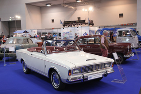 Ford 20M TS 2300 S Cabriolet Deutsch (1967) - Rarität auf der Grundlage des P7a bei der Firma Deutsch in Köln-Braunsfeld entstanden - gezeigt auf dem Ford-Stand (Techno Classica 2017)