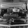 Ford 6 Cylinder (1956) - Blick in den Motorraum