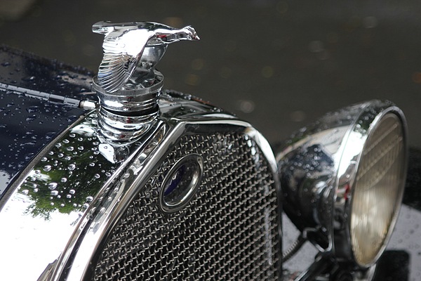 Ford A 4 Door Sedan (1929) - Oldtimer in Obwalden OiO 2011 - mit imposanter Kühlerfigur