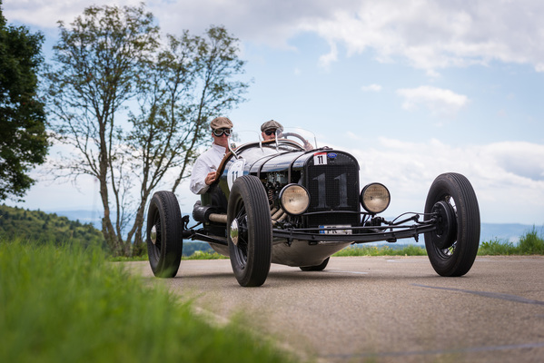 Ford A Boattail Racer (1930) - attraktiver Special mit fast jugendlicher Besatzung an der Schauinsland Klassik