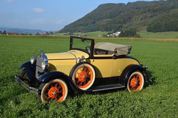 Image: Ford A Cabriolet (1929) - offered at the auction of the Oldtimer Gallery in Toffen on November 29, 2014