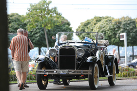 Bild Ford A Deluxe Roadster (1930) - komplett restauriert - am ZCCA 2016