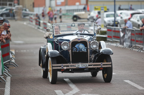 Bild Ford A Deluxe Roaster (1930) - am Oldtimer Grandprix Safenwil am 3. September 2016