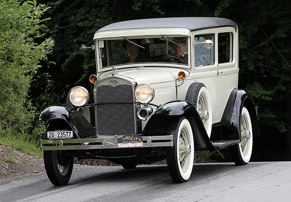 Ford A Tudor Sedan (1931) - Oldtimer in Obwalden OiO 2011