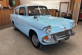 Ford Anglia 105 E Saloon (1966) - als Lot 169 angeboten an der Bonhams Scottsdale Versteigerung am 27. Januar 2023