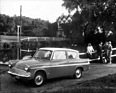 Ford Anglia Super (1962) - mit Zweifarbenlackierung und 1,2-Liter-Motor
