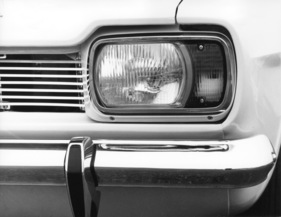 Ford Capri (1969) - Breitbandscheinwerfer mit integrierten Blinkern beim ersten Capri