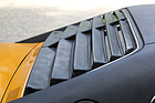 Ein Hauch von Lamborghini Miura: die Store für die Heckscheibe ist zeitgenössisches Zubehör.