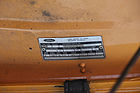 Ein Typenschild erzählt: unser Fotoauto verliess im Juni 1971 das Werk in Köln – mit Automatikgetriebe.