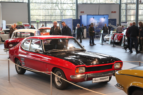 Ford Capri 2300 GT XL (1969) - lief echte 180 km/h und das für DM 9800 - Sonderschau "Rivalen" an der Bremen Classic Motorshow 2020