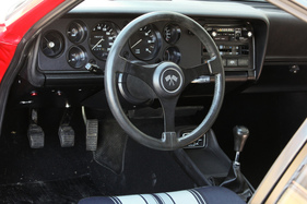 Ford Capri II 2.3 S May-Turbo (1977) - sportliches Cockpit