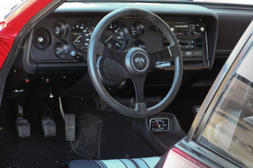 Ford Capri II 2.3 S May-Turbo (1977) - sportliches Dreispeichenlenkrad