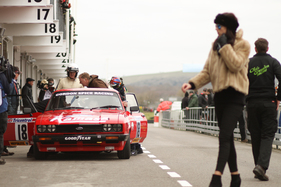 Ford Capri III 3.0S (1978) - Steve Soper/John Young heissen die Fahrer im Rennen um die Gerry Marshall Trophy
