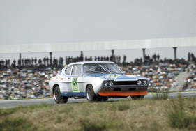Ford Capri RS (1971) - Jochen Mass wird im Capri Deutscher Rundstreckenmeister