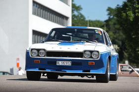 Ford Capri RS 2600 - in den Ford-Rennsportfarben - am 2. TCS Youngtimer und Classictreffen in Pratteln im Jahr 2016