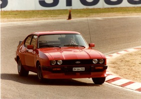 Ford Capri Turbo (1982) - auf der Rennstrecke Ford Capri Turbo (1982) - auf der Rennstrecke