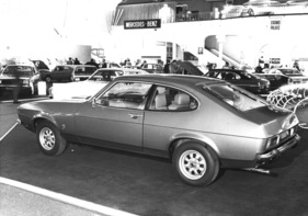 Ford Capri - das sportliche Coupé in der zweiten Generation mit Heckklappe - am Genfer Automobilsalon 1974