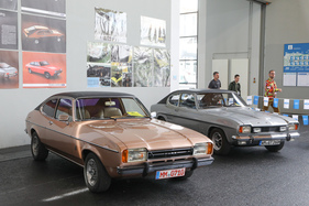 Ford Capril II 3.0 Ghia (1975) - mit Automatikgetriebe auf dem Clubstand - Klassikwelt Bodensee 2023