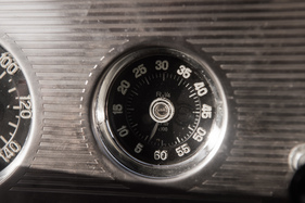 Ford Comète (1952) - Drehzahlmesser - 6000 Umdrehungen sollte man dem Motor aber nicht zumuten