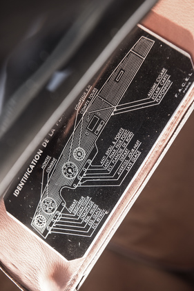 Ford Comète (1952) - Erklärungen zur Bedienung, auf dem Auto angebracht