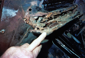 Ford Comète (1953) - bei der Restaurierung gab es viel zu tun