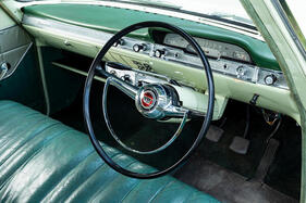 Ford Consul 375 de Luxe (1961) – Hupring als Luxusgut: der normale Consul musste ohne ihn auskommen