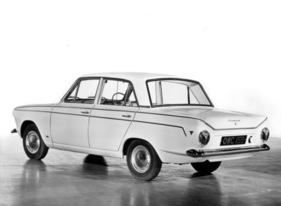 Ford Cortina (1963) - auch viertürig