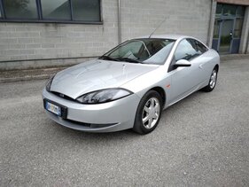 Ford Cougar 2.5 V6 (2000) – angeboten an der Catawiki-Online-Versteigerung bis 31. Mai 2023