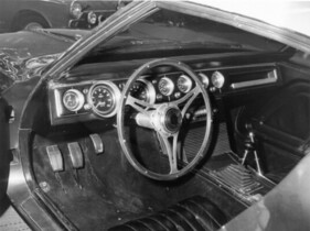 Ford Cougar II (1963) - Interieur des auf der Cobra basierenden Prototyps, ausgestellt am Autosalon von Brüssel 1966