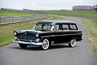 Ford Country Sedan (1955) - als Lot 212 an der RM Auction Hershey vom 9./10. Oktober 2014