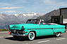 Ford Crestline Victoria (1954) - an der OCC Jungfrau Rallye 2015 (© Bruno von Rotz, 2015) Ford Crestline Victoria (1954) - an der OCC Jungfrau Rallye 2015 (© Bruno von Rotz, 2015)