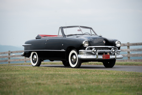 Ford Custom Convertible (1951) - als Lot 218 an der RM Auction Hershey vom 9./10. Oktober 2014