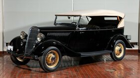 Ford De Luxe Phaeton (1934) - als Lot 125 an der Broad Arrow “The Academy of Art University Collection” San Francisco Auction 2025