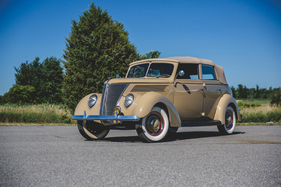 Ford Deluxe Four-Door Phaeton (1937) - als Lot 6062 an der RM-Versteigerung in Auburn (31.5.-1.6.2019)
