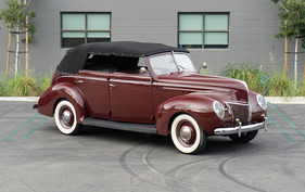 Ford Deluxe Four-Door Phaeton Convertible (1939) - als Lot 43 angeboten an der Gooding & Co Geared Online Scottsdale Edition Versteigerung vom 24. bis 28. Januar 2022