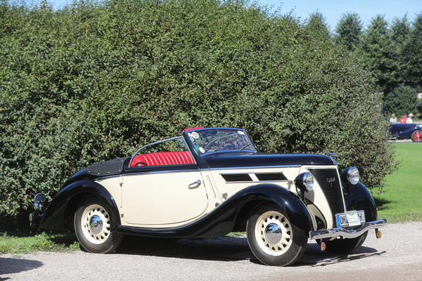 Ford Eifel Cabriolet Gläser (1937) - wurde mit 2000 Stunden Aufwand restauriert - 19. ASC Classic-Gala Schwetzingen 2023