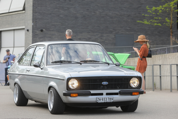 Ford Escort (1978) mit kurzen Beinchen wie ein Dackel – Older Classics Mai 2024