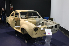 Ford Escort Mk1 (1969) - Rohkarosse, die als Messkarosserie der Technischen Universität Braunschweig die Jahrzehnte fast im Neuzustand überlebt hat, sozusagen "New Old Stock" - Bremen Classic Motorshow 2019