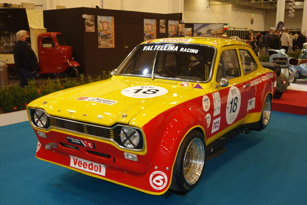 Ford Escort RS 1600 (1975) – Gefahren von Arturo Merzario – Essen Motor Show 2021