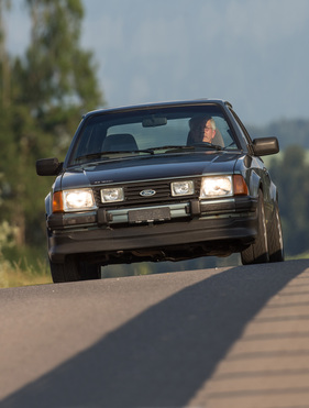 Ford Escort RS 1600i (1982) - 115 PS stark und 190 km/h schnell im Jahr 1982