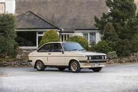 Ford Escort RS2000 Custom Sports Saloon (1980) - als Lot 075 an der Bonhams Goodwood Members Meeting Versteigerung am 18. März 2018