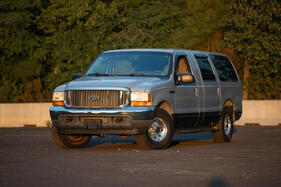 Ford Excursion XLT 12" Stretched Limousine (2001) - als Lot 146 an der Bonhams Audrain Versteigerung 2025