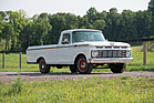 Ford F-100 Custom Cab Pickup (1963) - als Lot 245 an der RM Auction Hershey vom 9./10. Oktober 2014