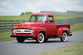 Ford F-100 Pickup (1953) - als Lot 214 an der RM Auction Hershey vom 9./10. Oktober 2014
