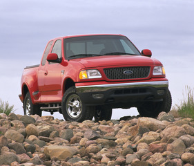 Ford F-150 (1999) - rundlich und aerodynamischer in die Neuzeit