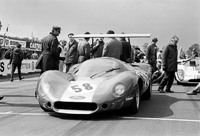 Ford F3L P68 (1968) - Späte 68er Version mit riesigem Heckflügel