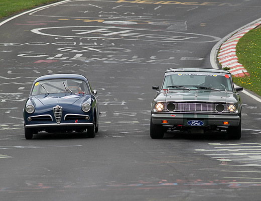 Ford Fairlane (1964) - lange in Führung beim AVD Historic Marathon 2011