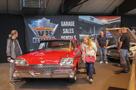 Ford Fairlane 500 Galaxie Two Door Club Sedan (1959) - vielbewundert - Swiss Classic World Luzern 2021